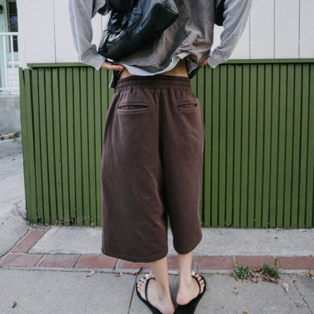 Olive green/ Brown